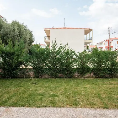 Mougre Aparthotel 3*