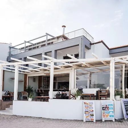 Mougre 3* بوليخرونو