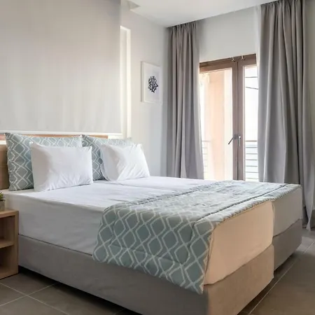 Mougre Aparthotel