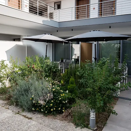 Mougre Апарт-отель 3*