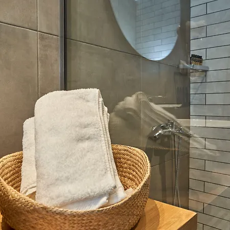 Lägenhetshotell Mougre 3*