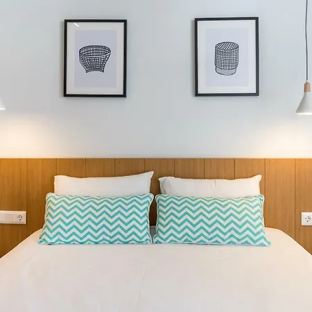 Mougre Полихроно