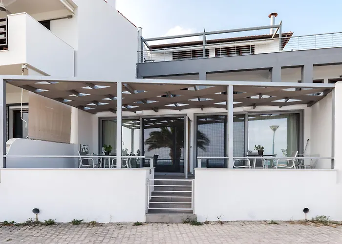 Mougre Lägenhetshotell Polikhronon