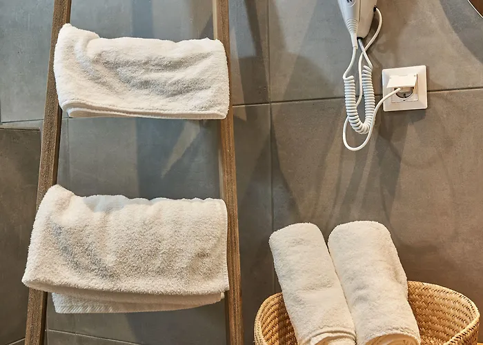 Mougre Lägenhetshotell Polikhronon