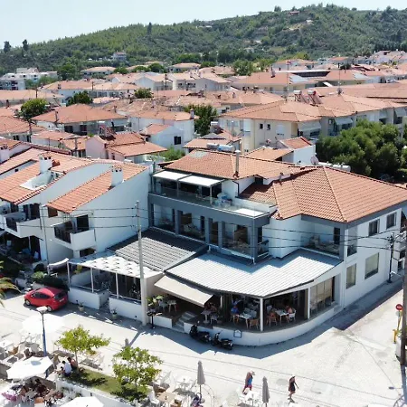 Ξενοδοχείο με διαμερίσματα Mougre