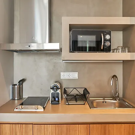 Aparthotel Mougre Polychrono