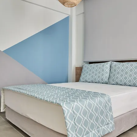 Mougre Aparthotel 3*