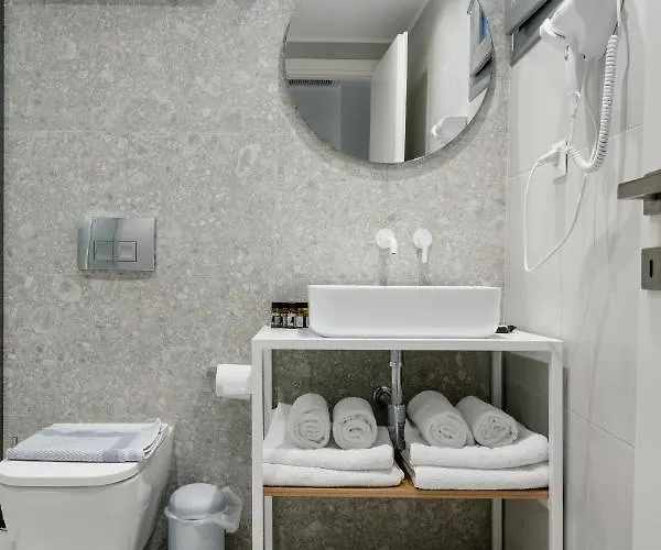 Hotel de apartamente Mougre Polychrono