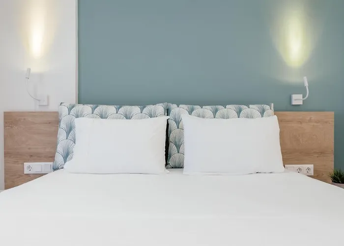 Mougre Hotel de apartamente Polychrono