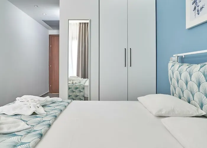 Hotel de apartamente Mougre 3*