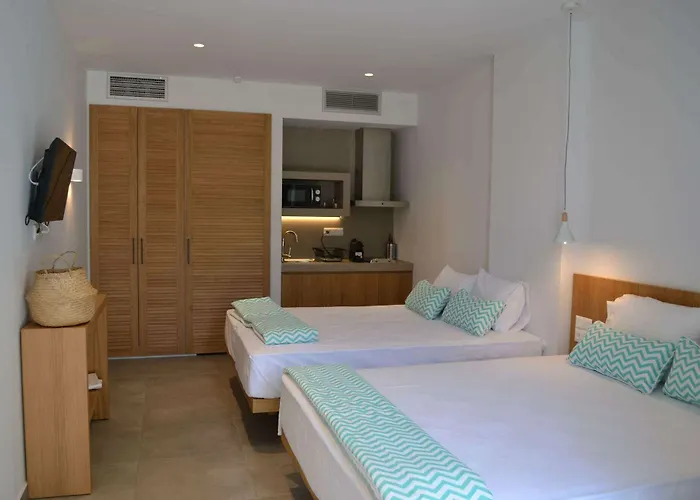 Hotel de apartamente Mougre Polychrono